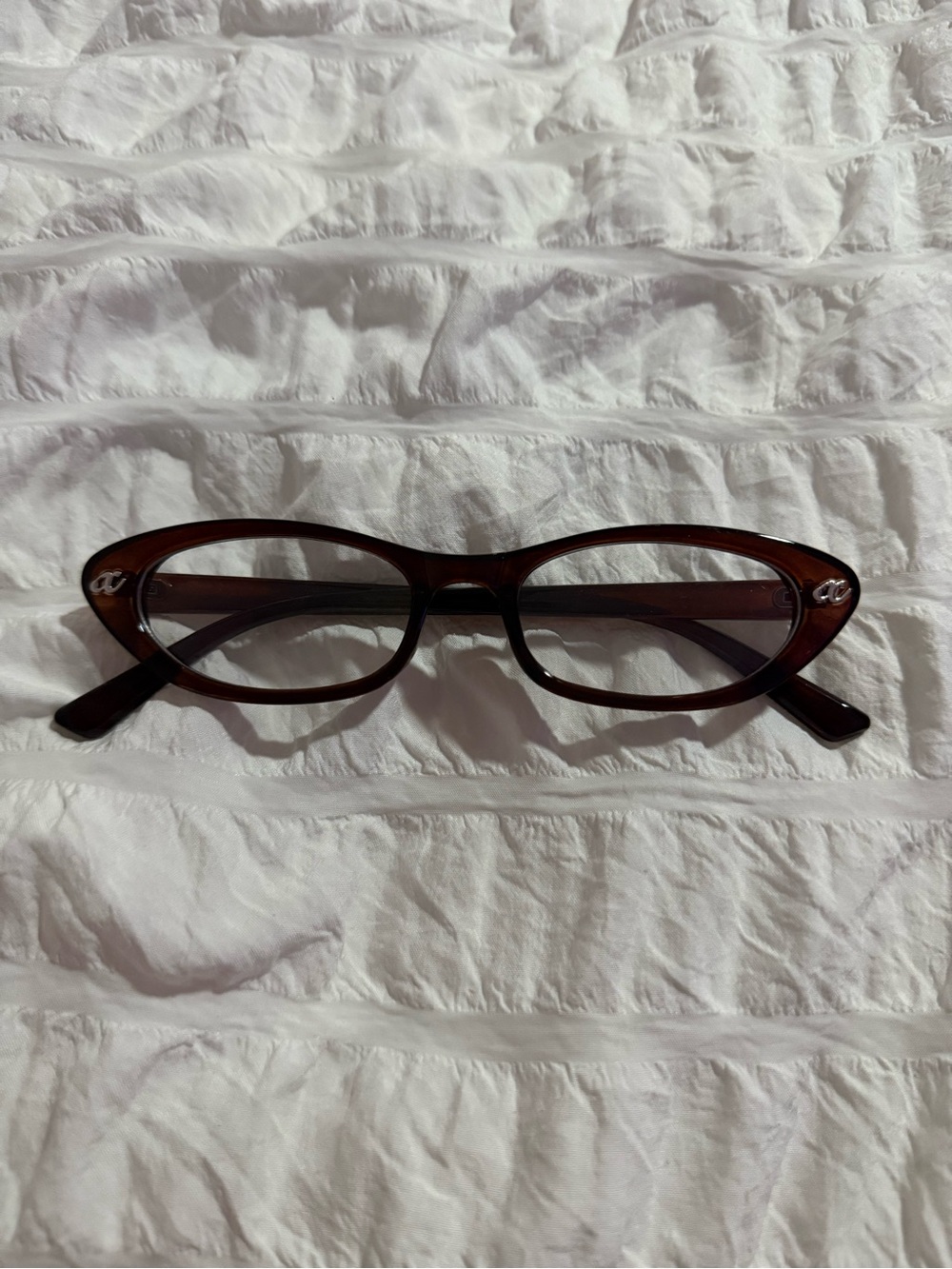 Vintage-Inspired Cat Eye Glasses